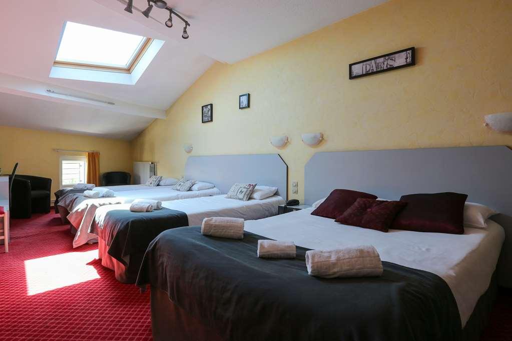 Brit Hotel Bleu Nuit Сент Номер фото